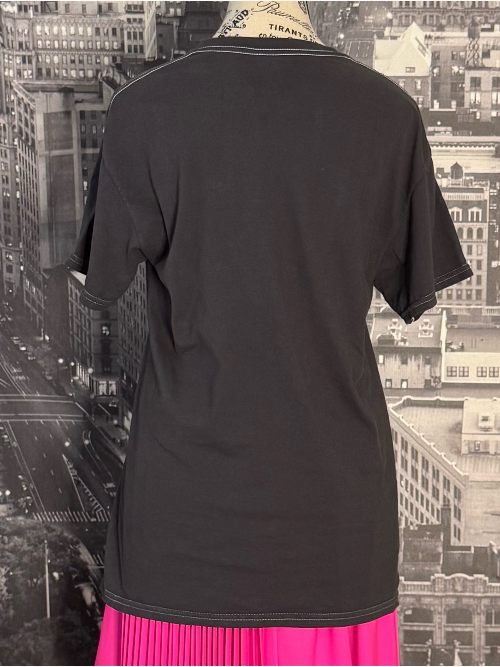 J35. Black Graphic Tee with Pink Accent - Picture 5 of 6